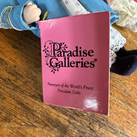 Vintage 9” Porcelain Dolls Paradise Galleries Set of 4 - Picture 7 of 9
